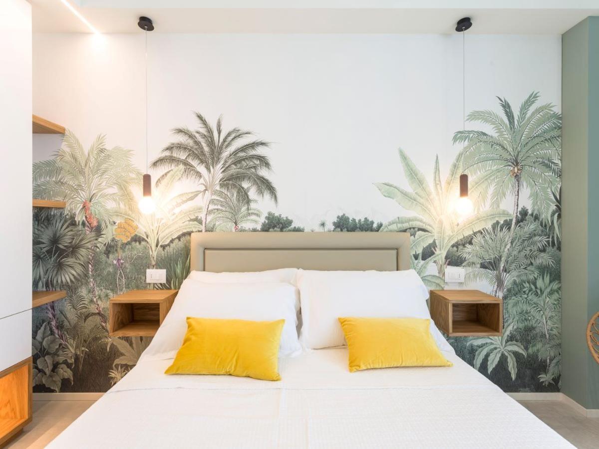 Hotel Alexandra - Beach Front - Healthy Xxl Breakfast & Brunch Until 12 30 - Parking Included Мизано-Адриатико Экстерьер фото